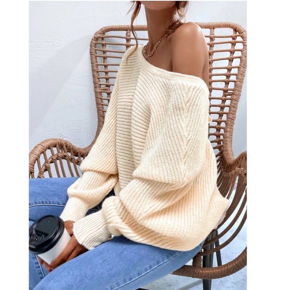 Backless Knit Beige Pullover Sweater Batwing Sleeve - Picture 3 of 6